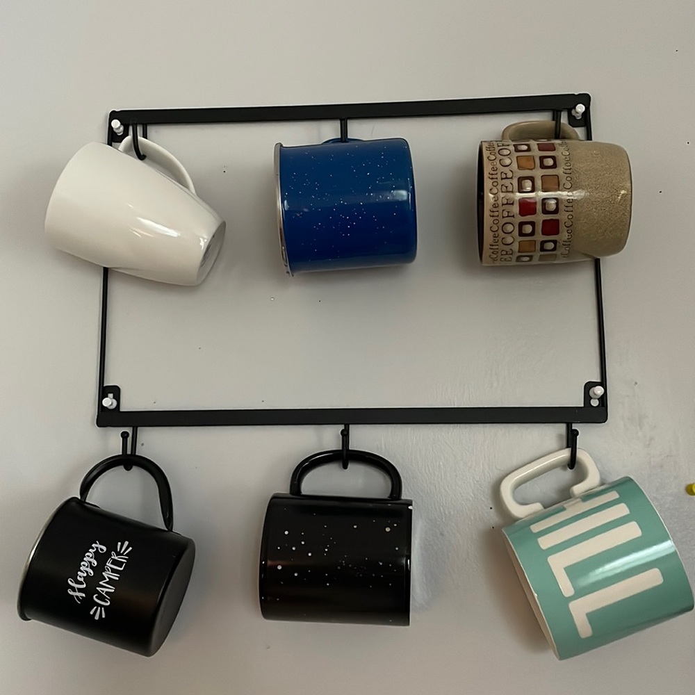 5/$25 Black hanging mug rack display your coffee mugs out of the cabinet 6 hooks